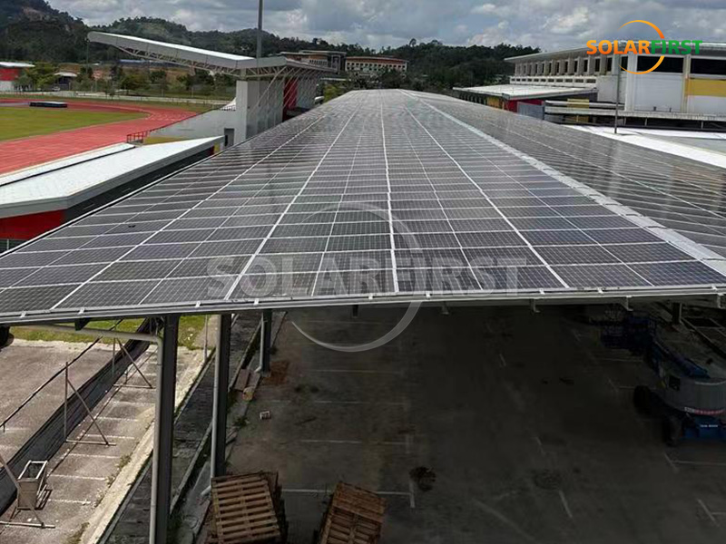 马来西亚784千瓦峰值太阳能光伏建筑一体化屋顶解决方案